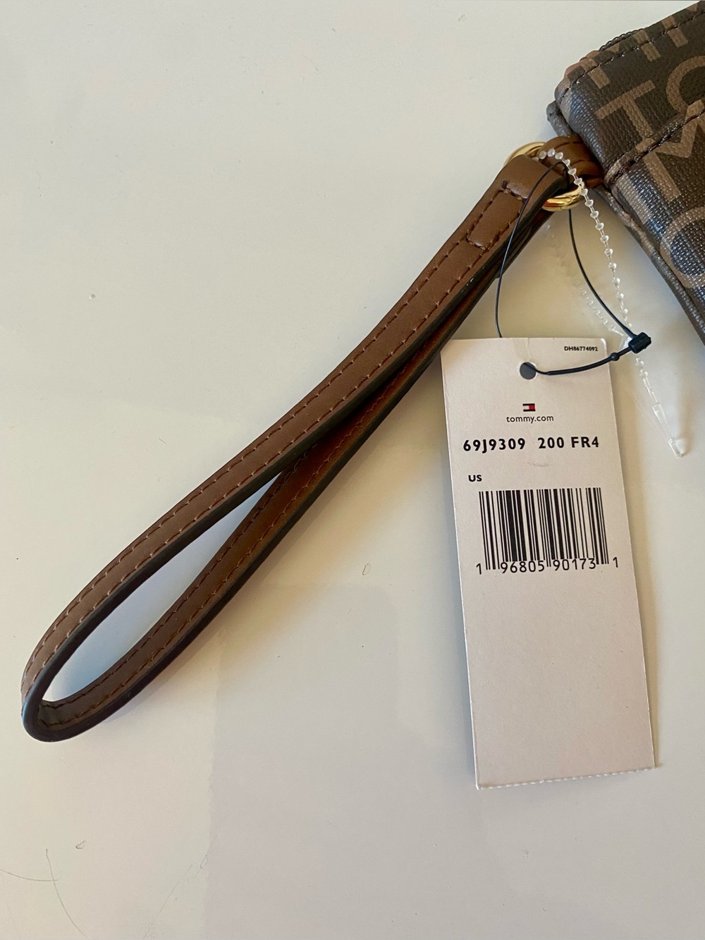 Tommy Hilfiger Monogram Wristlet - Picture 5 of 10